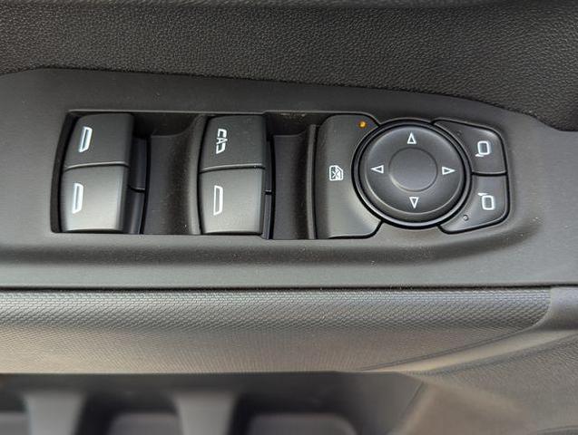 Photo of 2025 Summit White Chevrolet Silverado 3500
