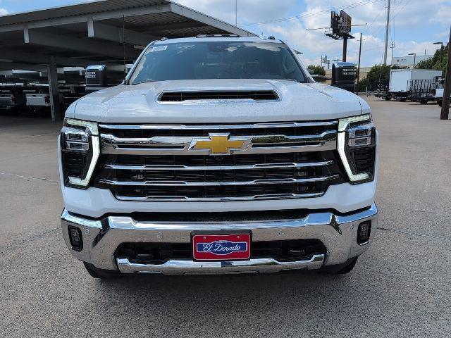 Photo of 2025 Summit White Chevrolet Silverado 2500