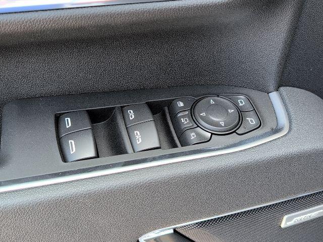 Photo of 2025 Summit White Chevrolet Silverado 2500