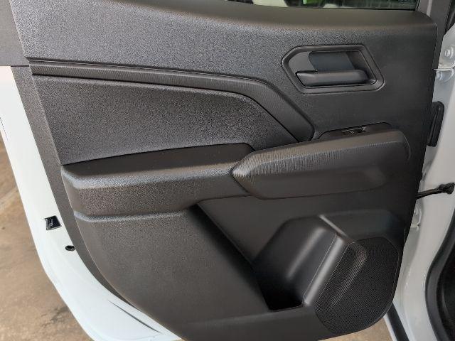 Photo of 2026 Summit White Chevrolet Colorado