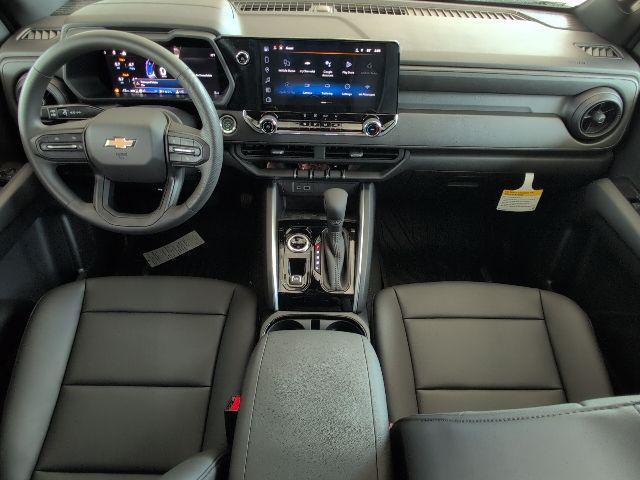 Photo of 2026 Summit White Chevrolet Colorado