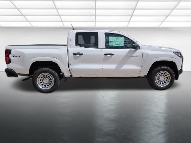 Photo of 2026 Summit White Chevrolet Colorado