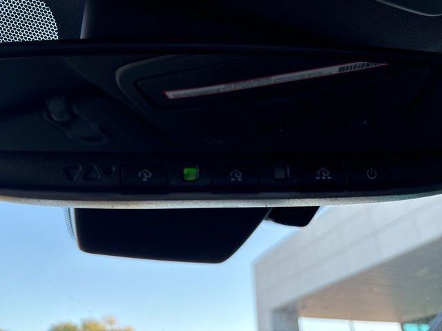 Photo of 2022 Ruby Flare Pearl Toyota Sienna