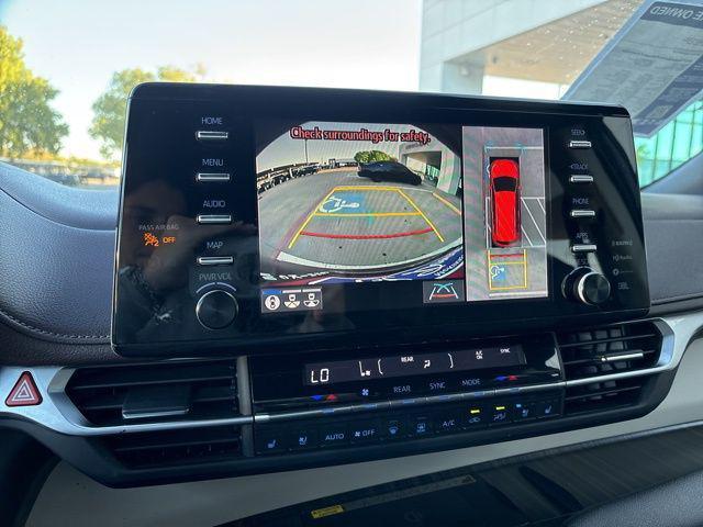 Photo of 2022 Ruby Flare Pearl Toyota Sienna