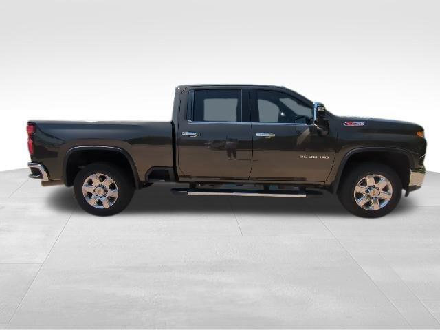 Photo of 2022 Greenstone Metallic Chevrolet Silverado 2500
