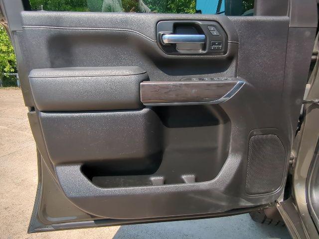 Photo of 2022 Greenstone Metallic Chevrolet Silverado 2500