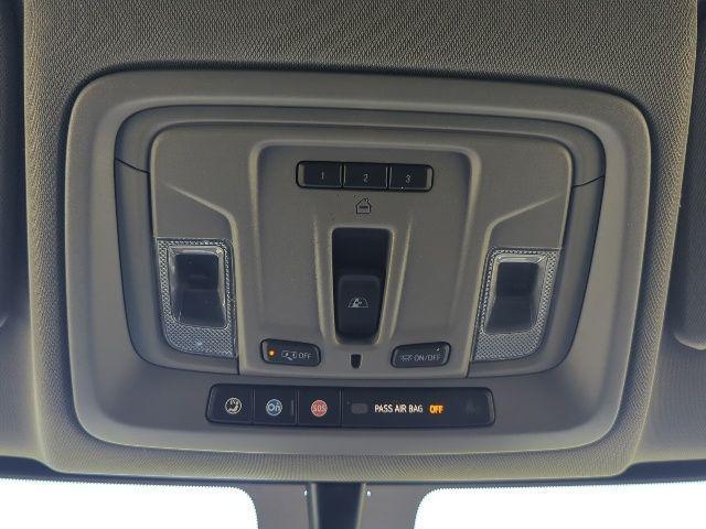 Photo of 2022 Greenstone Metallic Chevrolet Silverado 2500