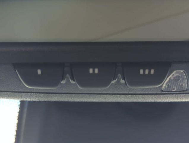 Photo of 2020 Ultra White Lexus ES 350
