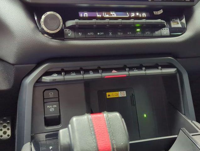 Photo of 2024 Midnight Black Metallic Toyota Sequoia