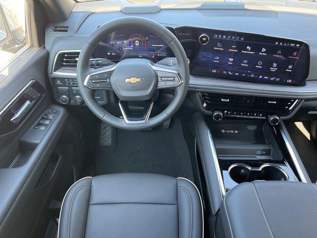 Photo of 2025 Sterling Gray Metallic Chevrolet Suburban