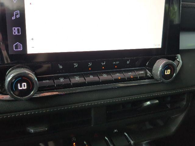Photo of 2025 Sterling Gray Metallic Chevrolet Colorado