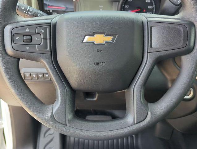Photo of 2025 Summit White Chevrolet Silverado 2500