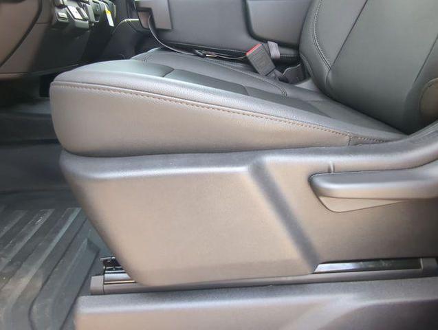 Photo of 2025 Summit White Chevrolet Silverado 2500