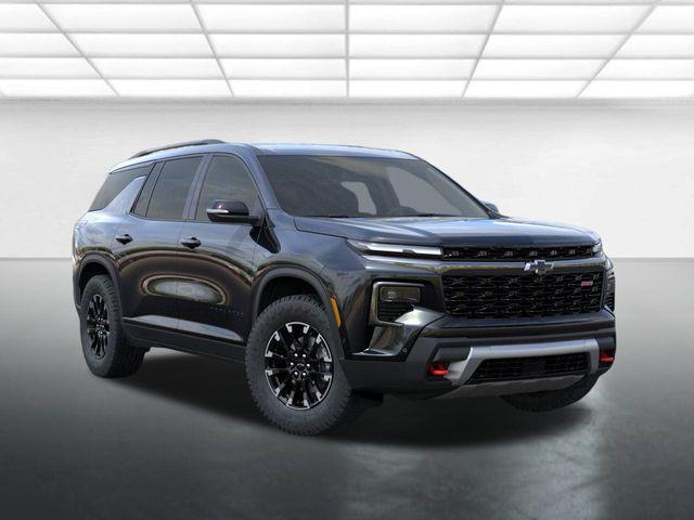 Photo of 2026 Mosaic Black Metallic Chevrolet Traverse