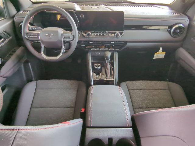 Photo of 2025 Black Chevrolet Colorado