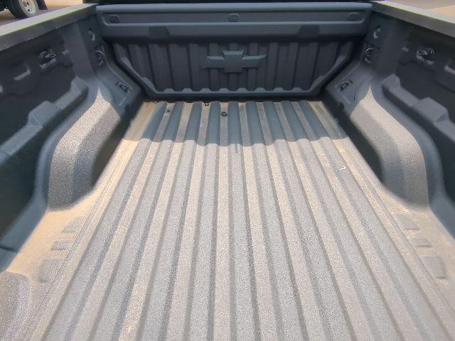 Photo of 2025 Black Chevrolet Colorado