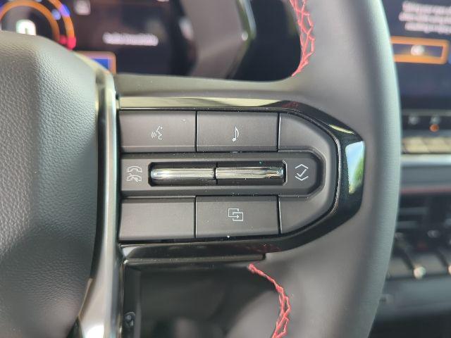 Photo of 2025 Black Chevrolet Colorado