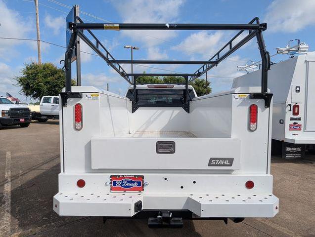 Photo of 2025 Summit White Chevrolet Silverado 2500