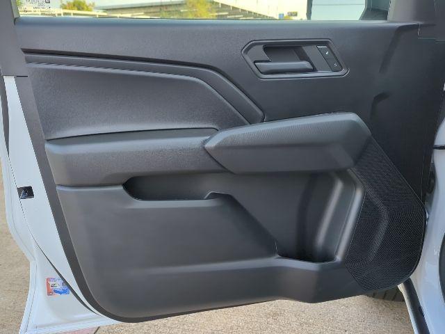 Photo of 2026 Summit White Chevrolet Colorado
