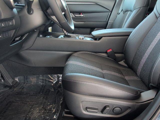 Photo of 2025 Ingot Blue Metallic Mazda CX-50