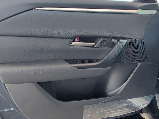 Photo of 2025 Ingot Blue Metallic Mazda CX-50