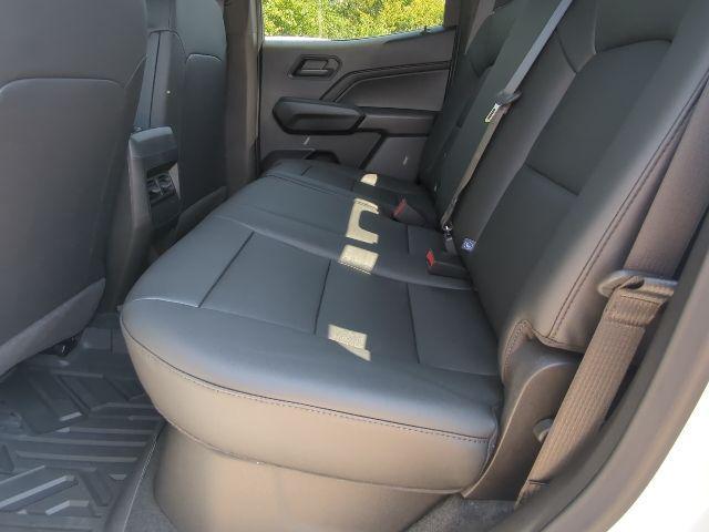 Photo of 2026 Summit White Chevrolet Colorado