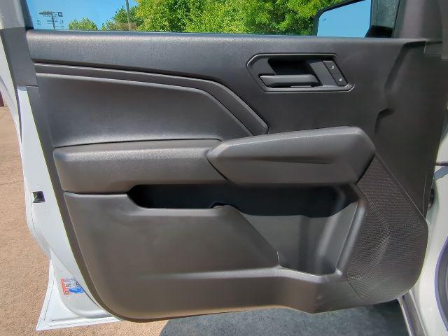 Photo of 2026 Summit White Chevrolet Colorado