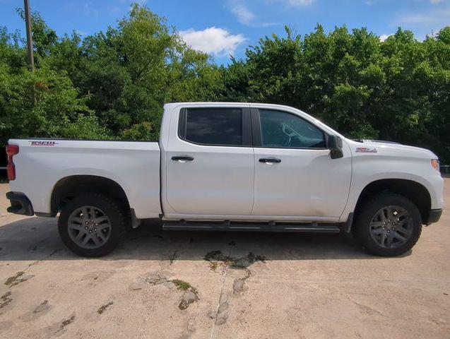 Photo of 2025 Summit White Chevrolet Silverado 1500