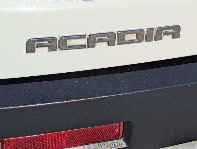 Photo of 2019 Summit White GMC Acadia