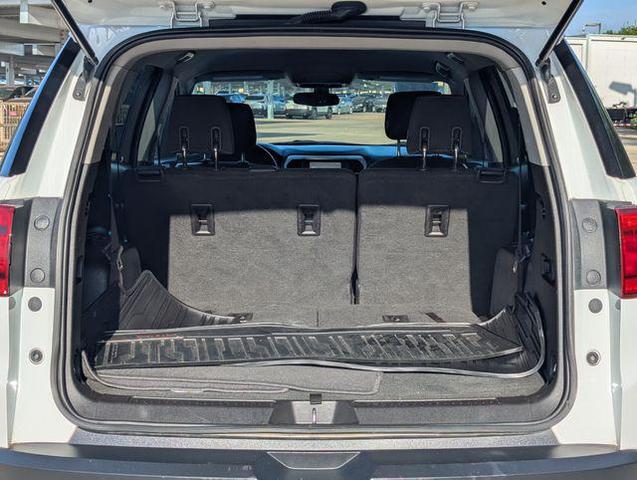 Photo of 2019 Summit White GMC Acadia
