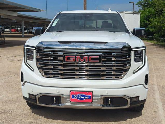 Photo of 2024 Summit White GMC Sierra 1500