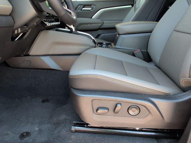 Photo of 2026 Radiant Red Tintcoat Chevrolet Colorado