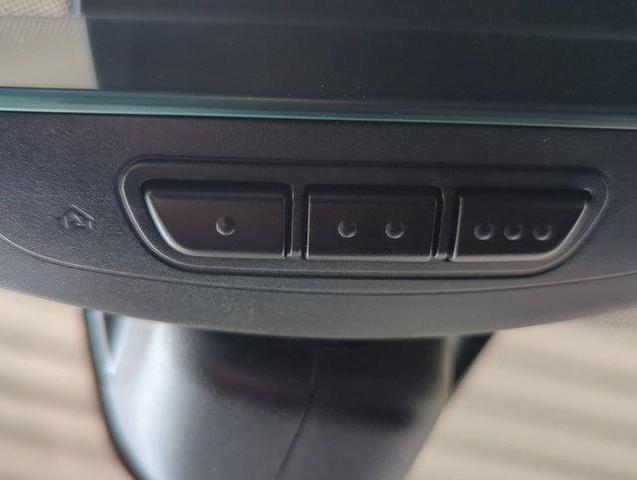 Photo of 2022 Platinum Gray Metallic Volkswagen Tiguan