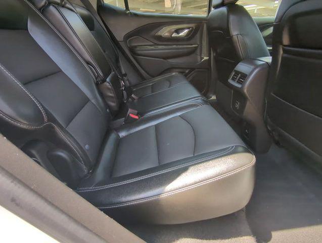 Photo of 2024 Summit White GMC Terrain
