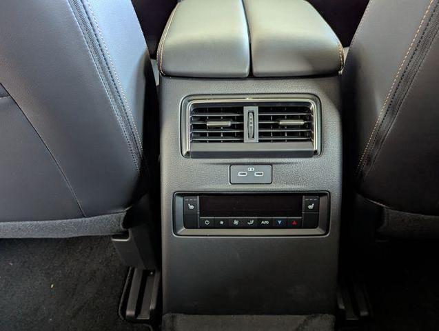 Photo of 2025 Zircon Sand Metallic Mazda CX-70
