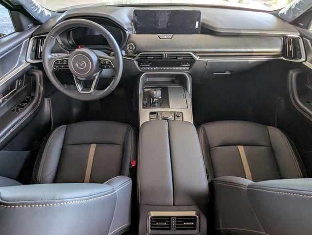 Photo of 2025 Zircon Sand Metallic Mazda CX-70