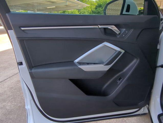 Photo of 2020 Ibis White Audi Q3