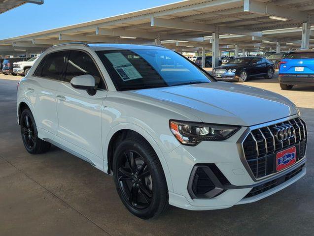 Photo of 2020 Ibis White Audi Q3