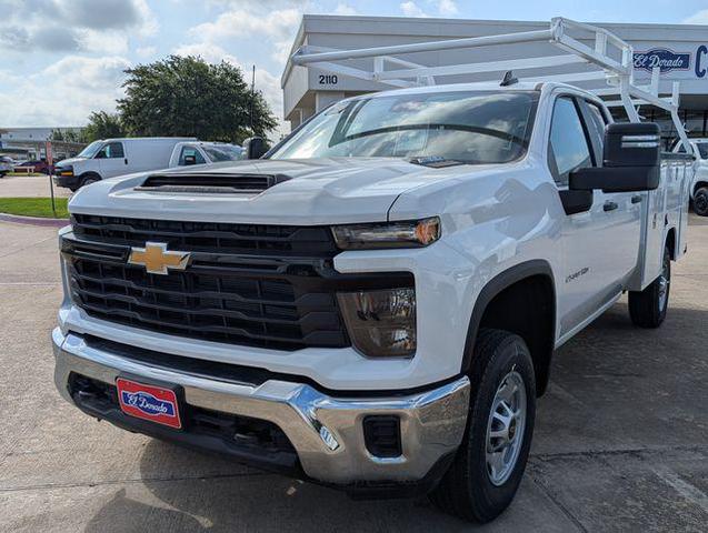 Photo of 2025 Summit White Chevrolet Silverado 2500