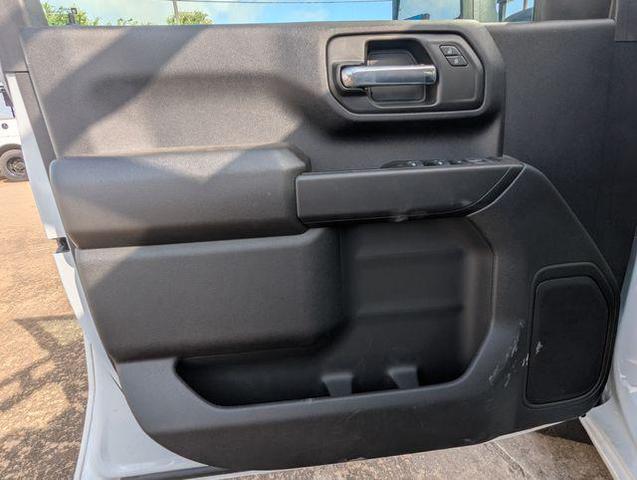 Photo of 2025 Summit White Chevrolet Silverado 2500
