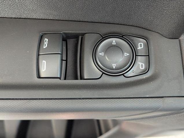 Photo of 2025 Summit White Chevrolet Silverado 1500