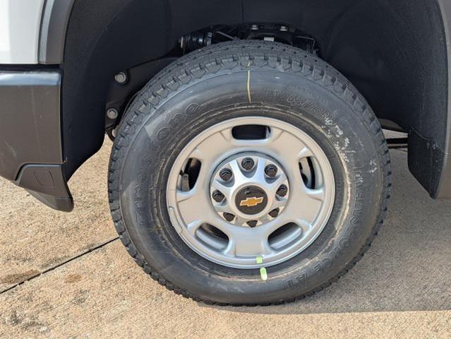 Photo of 2025 Summit White Chevrolet Silverado 2500