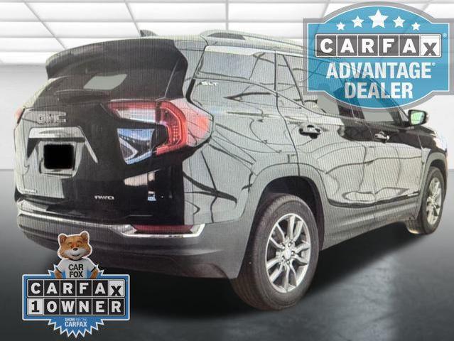 Photo of 2024 Ebony Twilight Metallic GMC Terrain