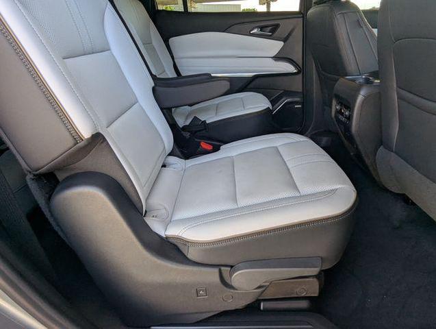 Photo of 2024 Sterling Gray Metallic Chevrolet Traverse