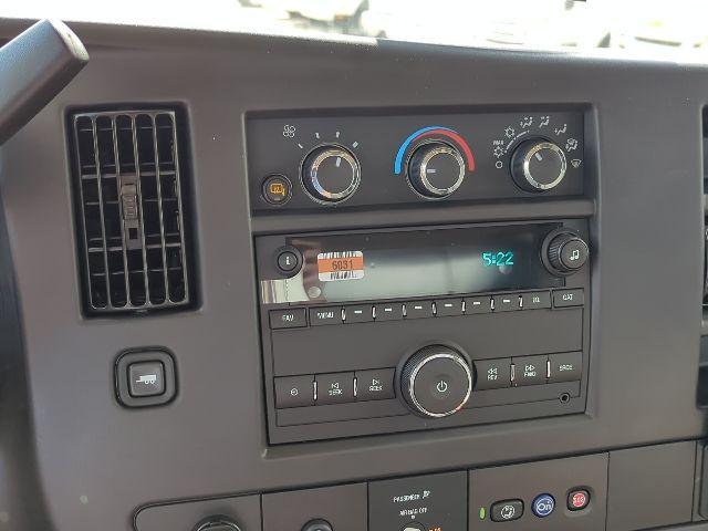 Photo of 2025 Summit White Chevrolet Express 2500