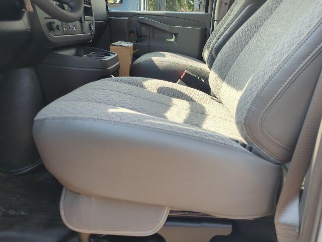 Photo of 2025 Summit White Chevrolet Express 2500