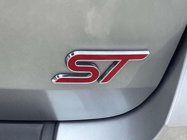 Photo of 2020 Iconic Silver Metallic Ford Explorer