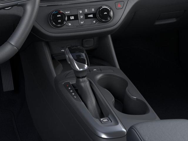 Photo of 2025 White Buick Envista