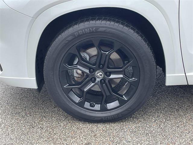 Photo of 2024 Wind Chill Pearl Lexus TX 350