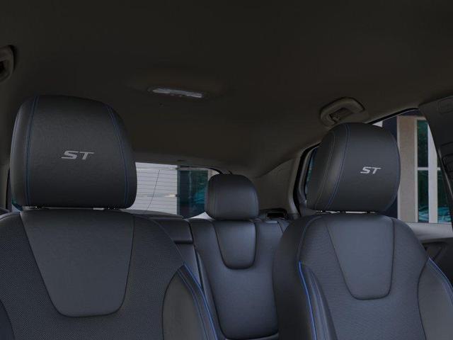 Photo of 2026 White Buick Encore GX